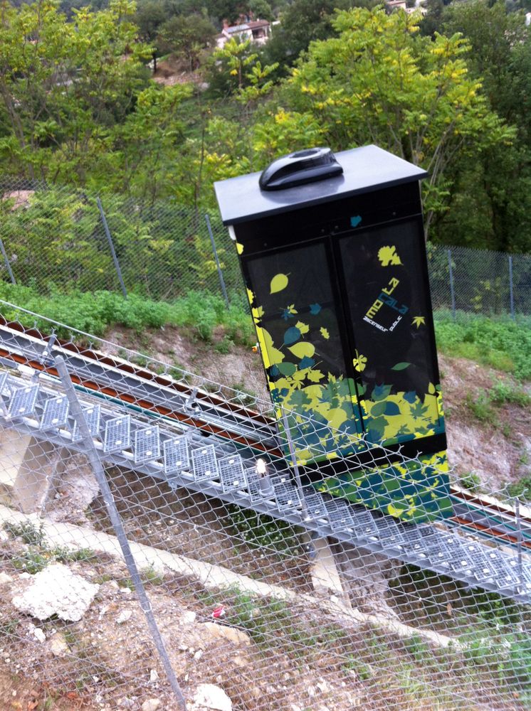 Ascenseur incliné conçu et installé par F. Labbé